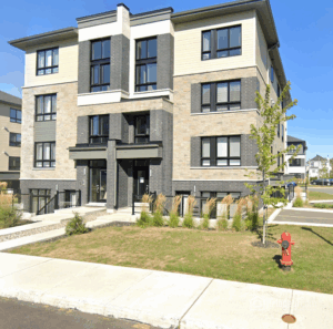 768 rue du Mont laval